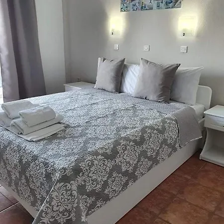 Apartament En Plo & *